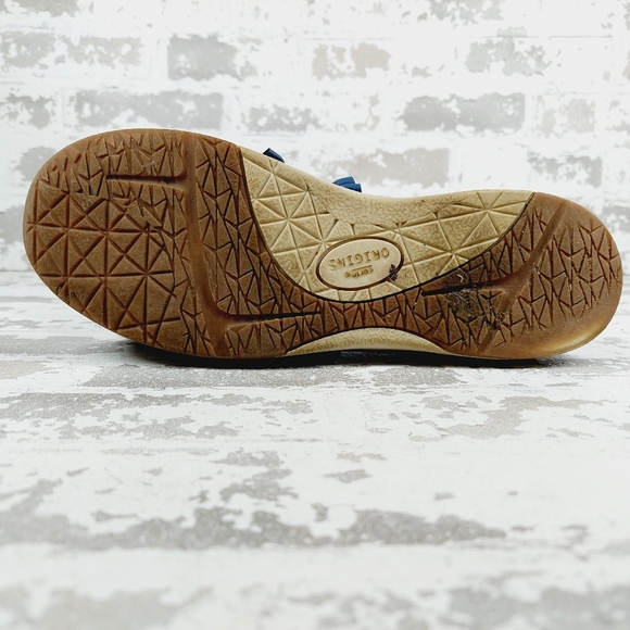 Earth Origins Ellis Blue Leather Ruffle Slip-Ons Flats C984 - Picture 8 of 12